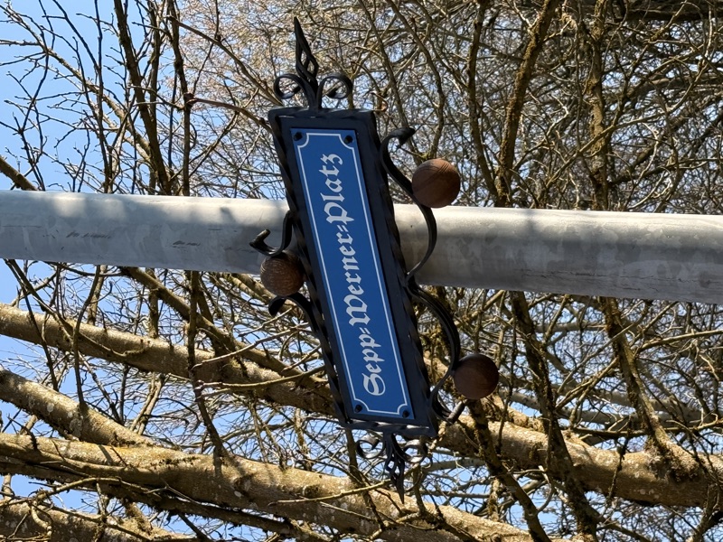 Sepp-Werner-Platz